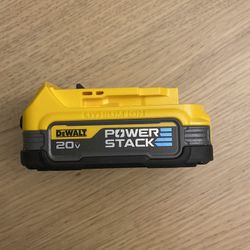 DEWALT POWER STACK BATTERY DRILL1.7 AH 