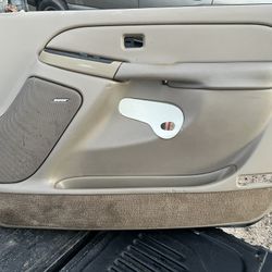 03-06 Chevy Silverado Or Gmc Sierra Door Panels