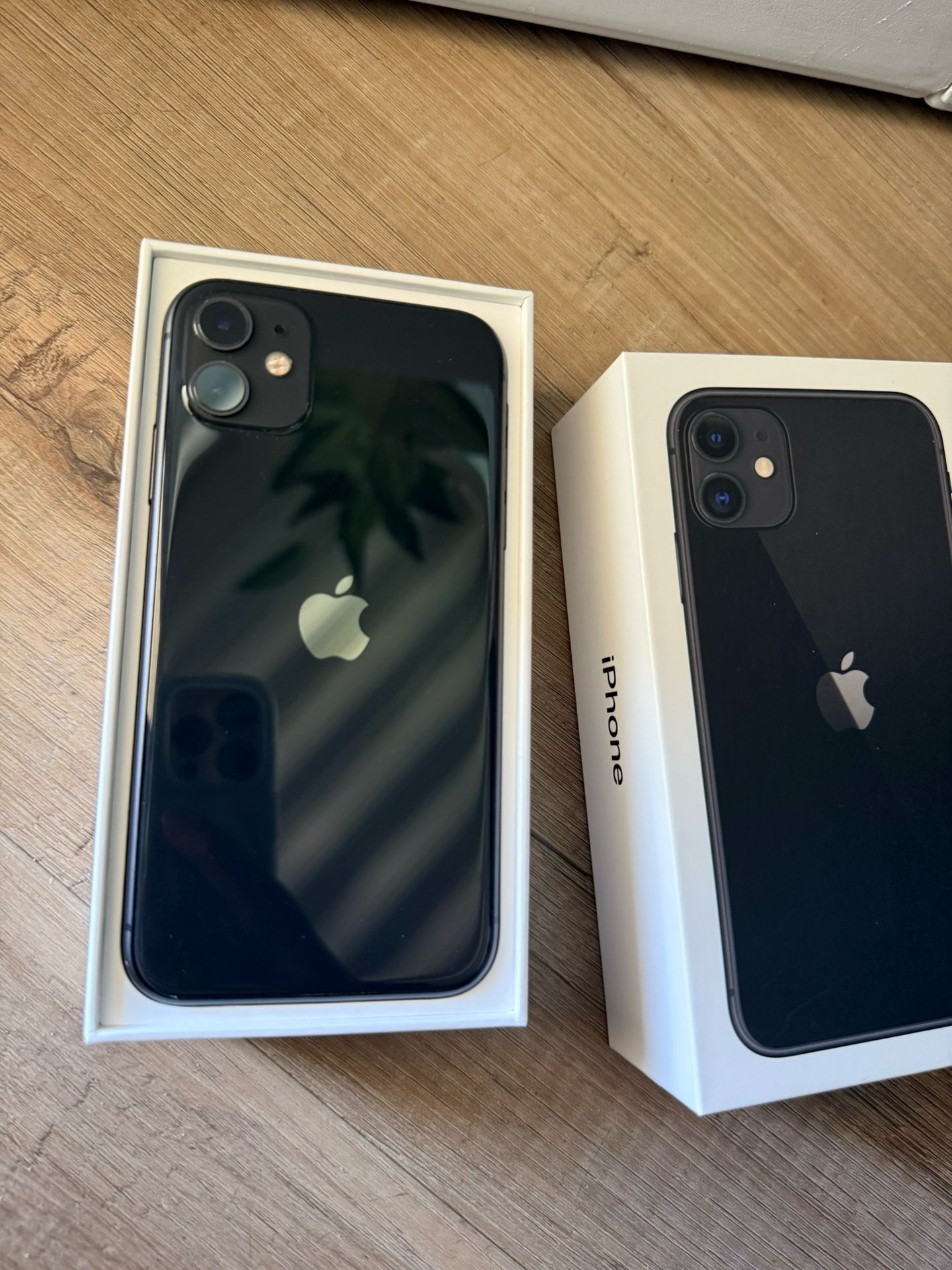 iPhone 11 Black