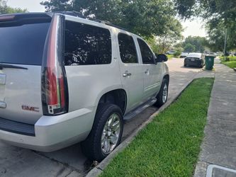2010 GMC Yukon