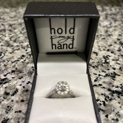 Stunning Engagement Ring 