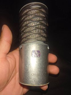 Ashton mic