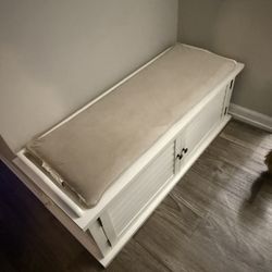 Storage bench