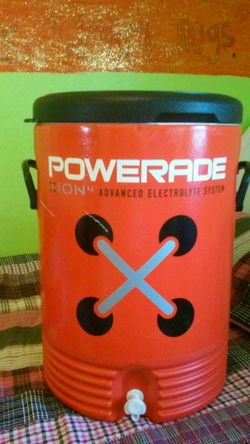 Powerade 10 gal. Sports cooler