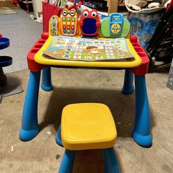 VTech Activity Desk