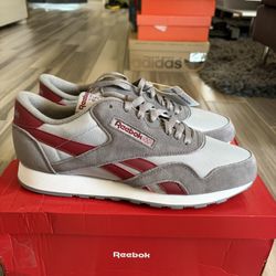 Men's Reebok Classic Nylon Running Shoes - Grey Burgundy - Size 11.5