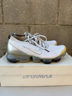 Nike Vapormax Flyknit 3 Women size 8.5