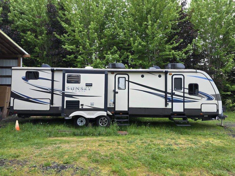 2015 RV Travel Trailer Sunset Trail Reserve 33bd