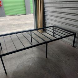 Twin Bed Frame 