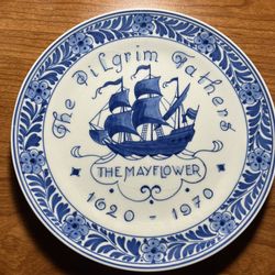 Royal Delft Hand painted 7 1/8” Plate 