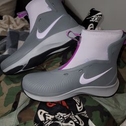 Nike Binzie Boot