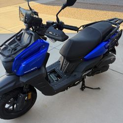 2024 Tank 200cc Scooter