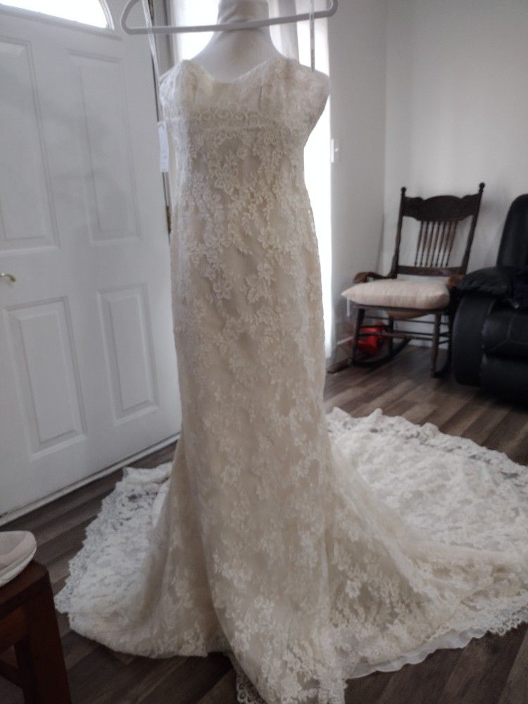 WEDDING DRESS -Ines Di Santo - Dias Style - GREAT OFFER