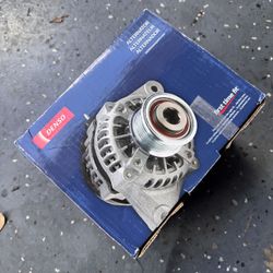NEW OPEN BOX Denso Alternator 2000-2005 Honda S2000 OEM