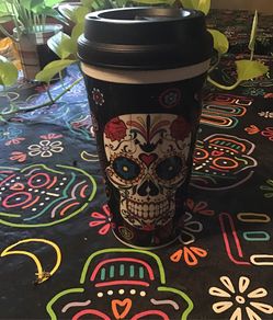 Reusable coffee cup with lid, travel mug, skull design, new