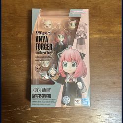 TRADE/SALE POST Anya forger - spy family shfiguarts