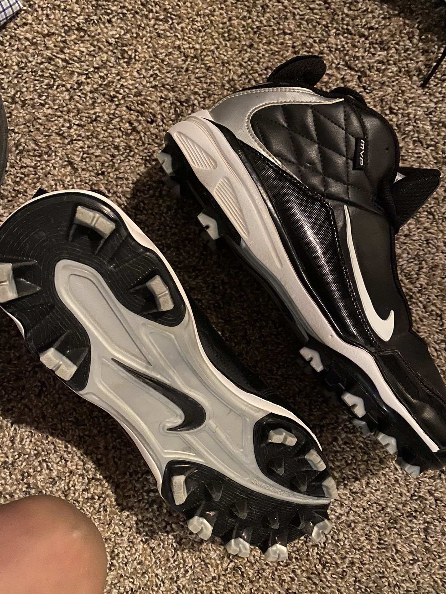 Nike Baseball Cleats  Size 12