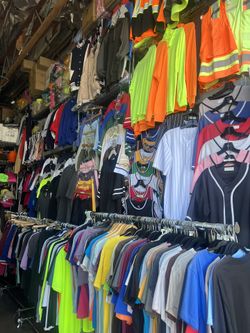 Blank T- Shirts Hoodies & Hats