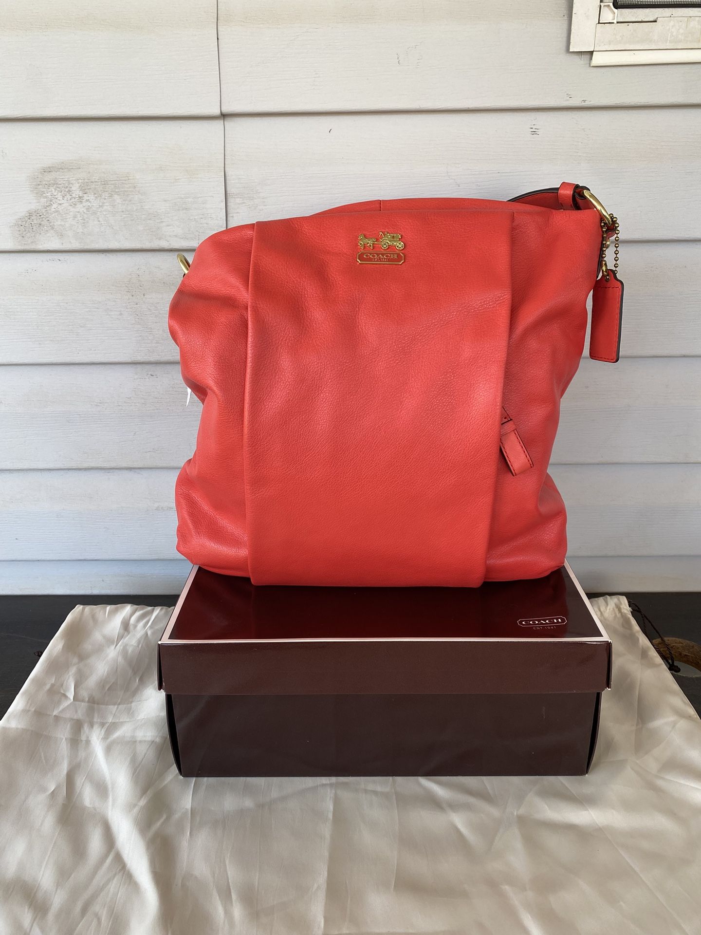 NWT COACH Isabelle Crossbody Leather Purse Handbag Pink Orange Papaya 21224