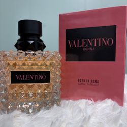 Valentino Born In Roma Coral Fantasy Perfume 