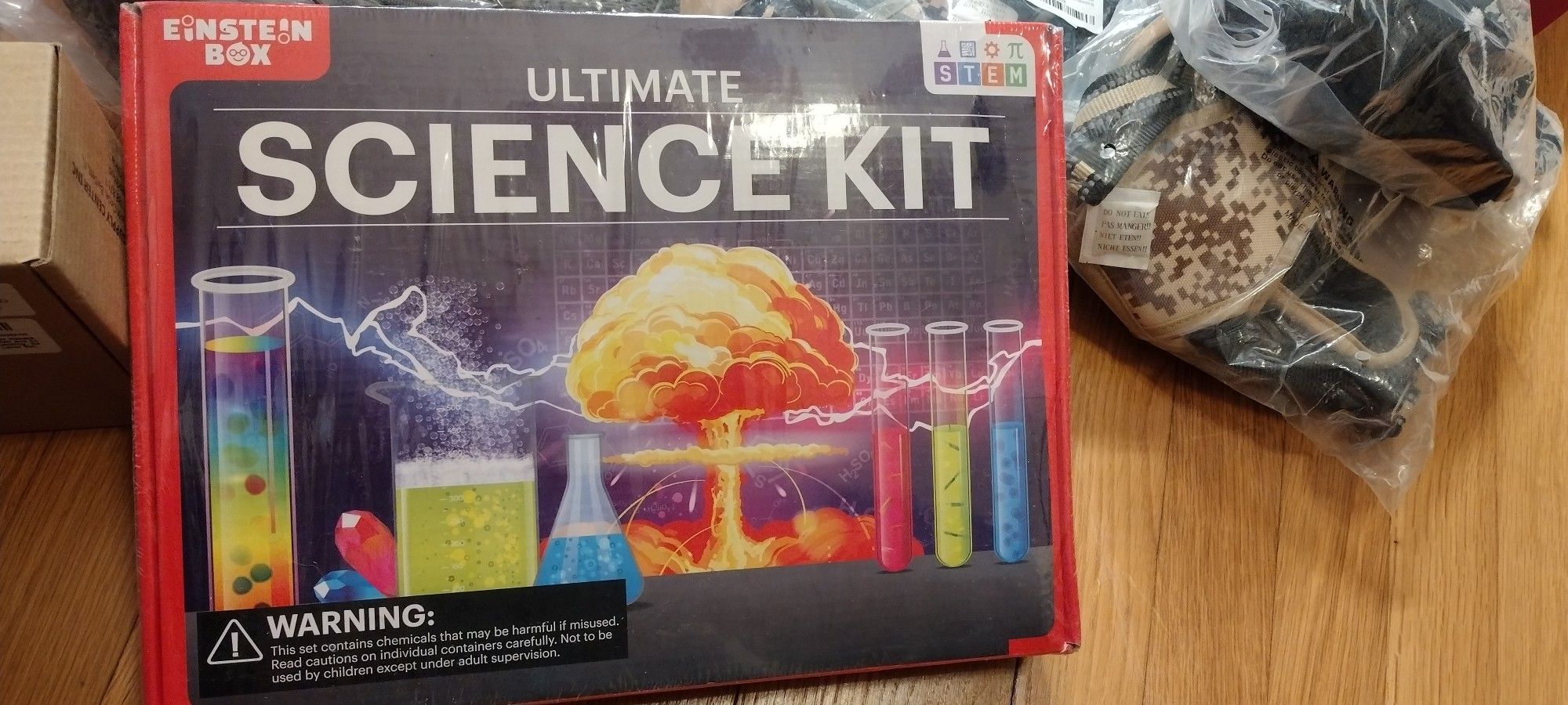 Einstein Box Ultimate Science Kit 120 Experiments