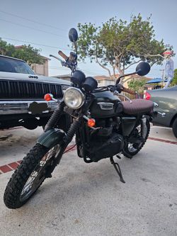 2012 Triumph Scrambler 900cc
