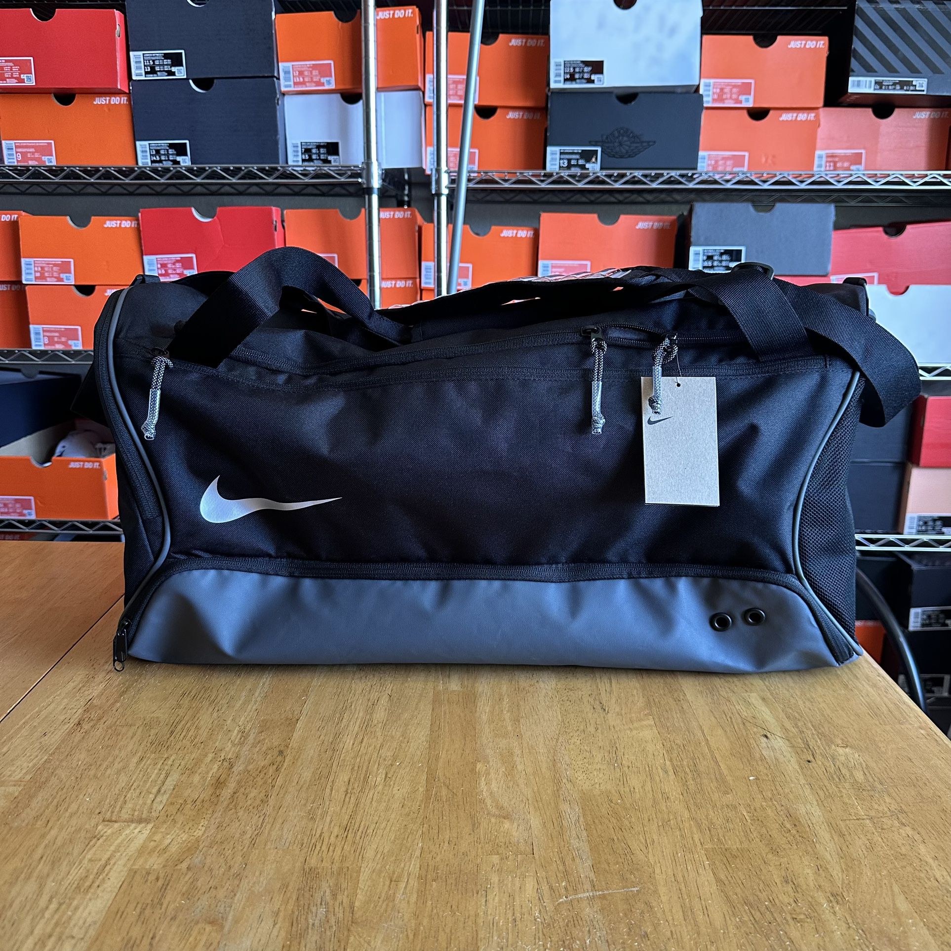 New Nike Elite Duffel Duffle Bag Backpack