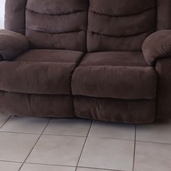 Nice Very Comfortable double  recliner  Very Good Condition  