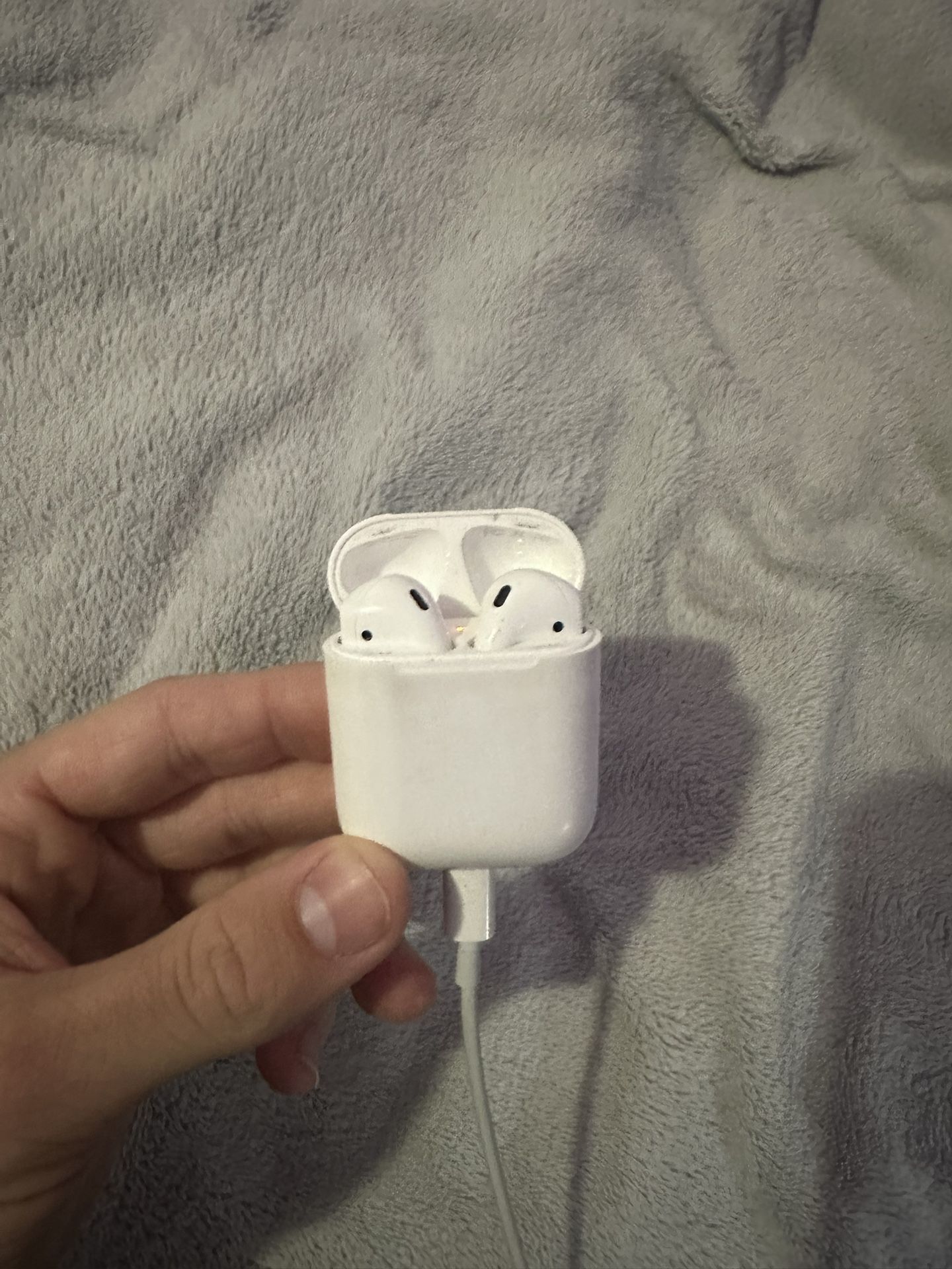 AirPods First Gen