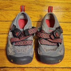 Kids Keen Shoes 9T