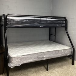 Twin Full Bunk Bed With Mattresses 