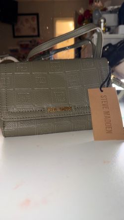 STEVE MADDEN green leather purse