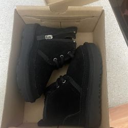 6C Ugg boots