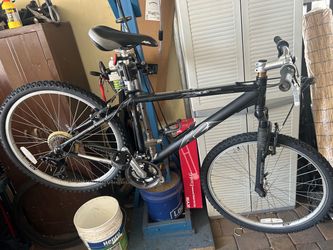 K2 mountain bike medium hardtail.