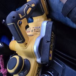 DEWALT 20V MAX Planer
