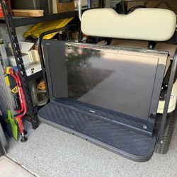 40” Flat Screen Tv