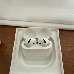 Air Pod 4