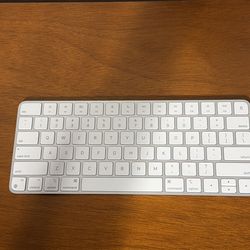 Apple Magic Keyboard (Lightning)