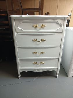 ANTIQUE WHITE DRESSER