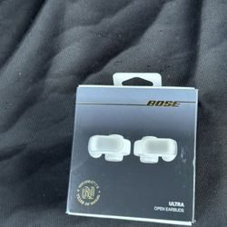 Bosé Earbuds 