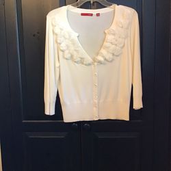 Women’s CYRUS Viscose/nylon/polyester long sleeve button front off-white stretch cardigan sweater… Size petite medium