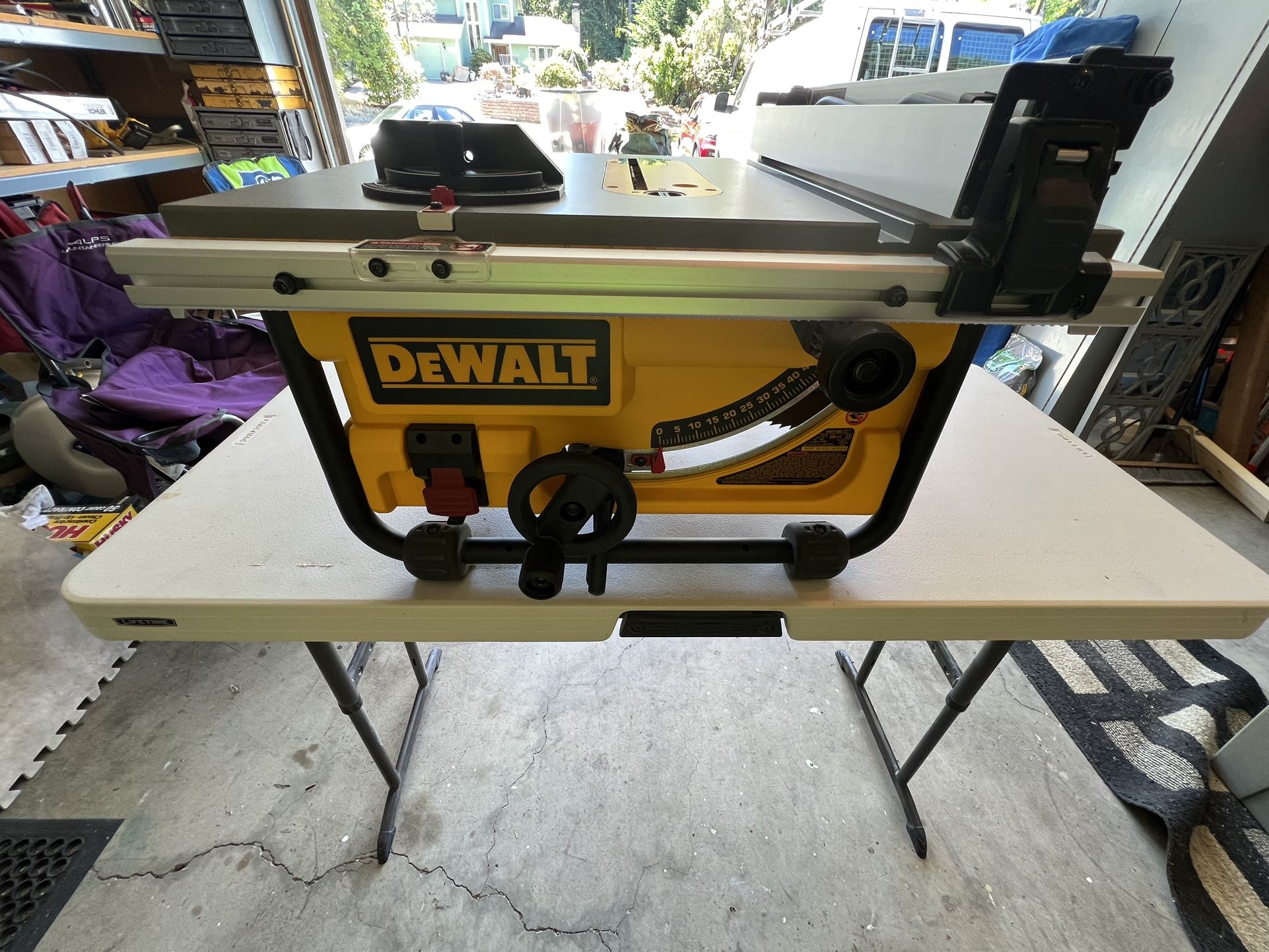 10” DeWalt Table Saw for Sale in Federal Way, WA OfferUp