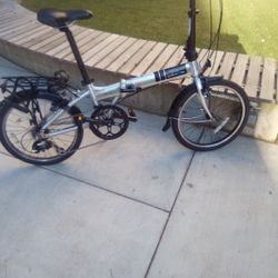 Exclusive "Dahon Mariner D8" Folding Bike