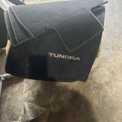 Toyota Tundra Tires And Carpers 
