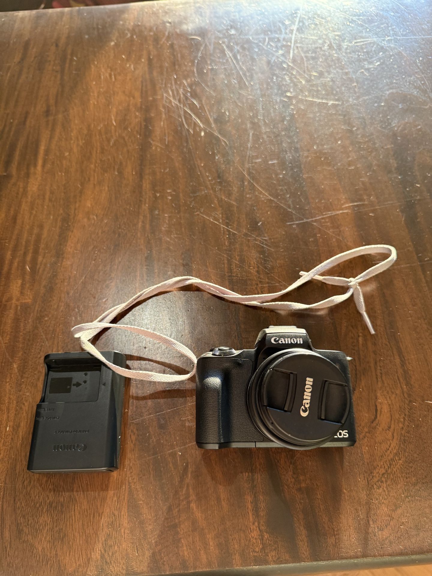 Canon EOS M50 Mirrorless Camera Kit w/EF-M15-45mm and 4K Video (Black)