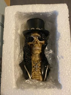 Collectable GNR Slash Skull Statue