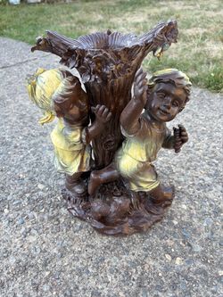 Vintage Boy and Girl Garden Statue Planter. Read description 1st