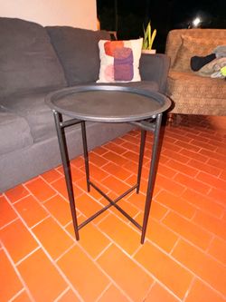 2 side tables