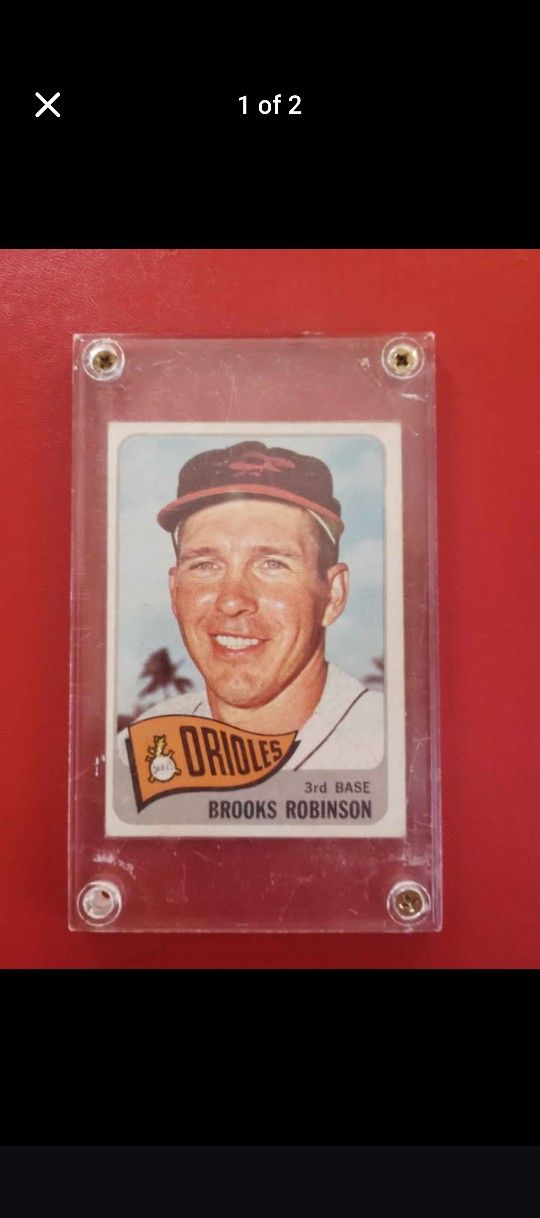 Brooks Robinson 1965 baseball card.