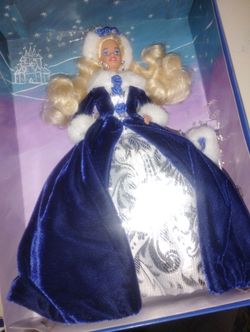  Barbie Limited Edition Collectors Winter Cinderella